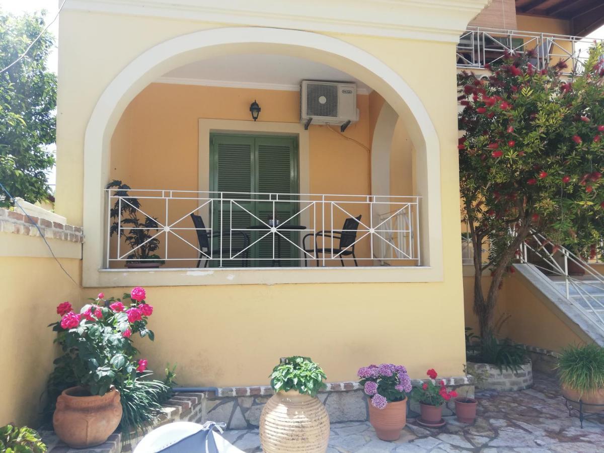 Sunny Stay Furnished Apartment In Kanoni Ngoại thất bức ảnh